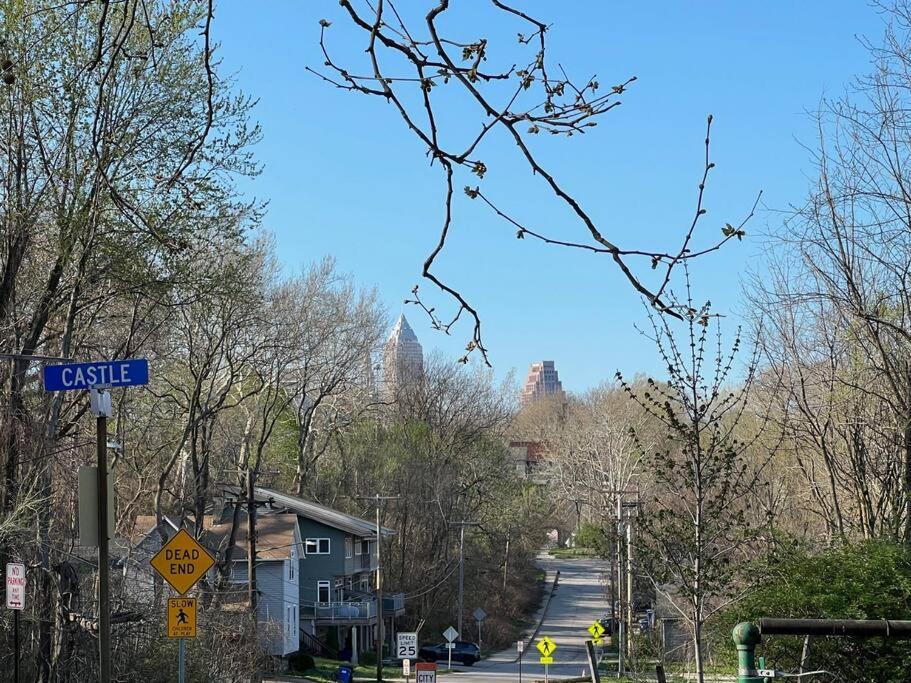 Apartmán Trendy In Tremont, Cle Cleveland Exteriér fotografie